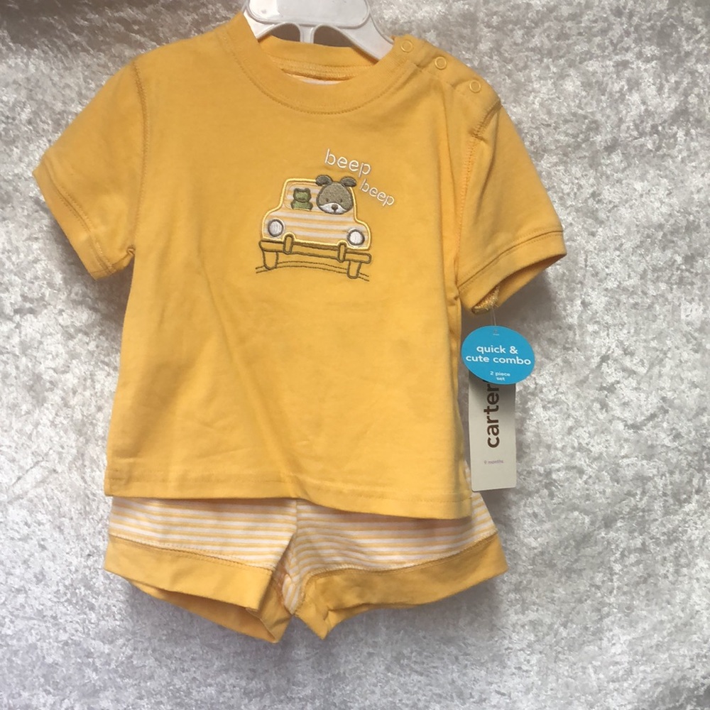 Carter’s baby boys too and shorts set size 9m NEW